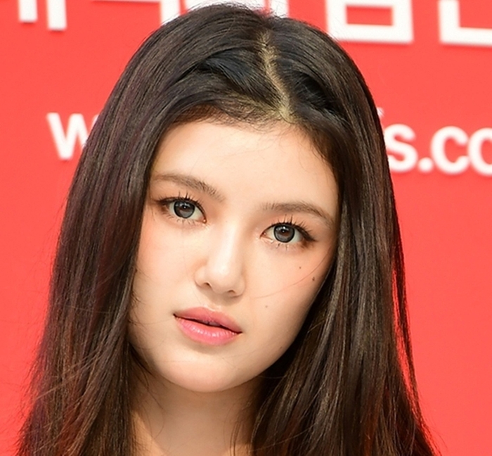 331억원 소송에도 달린다…<b>다니엘</b>, <b>호주</b> 마라톤 참가 눈길