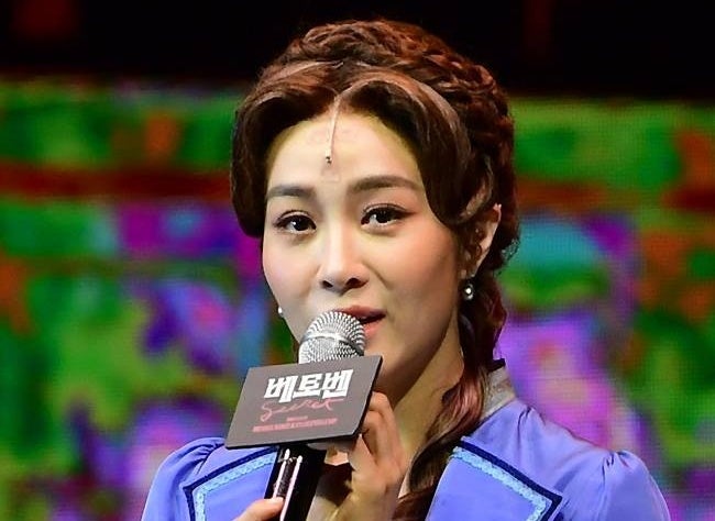 “개나 소나 노래하나”...옥주현, 오토튠 가수들 작심 비판