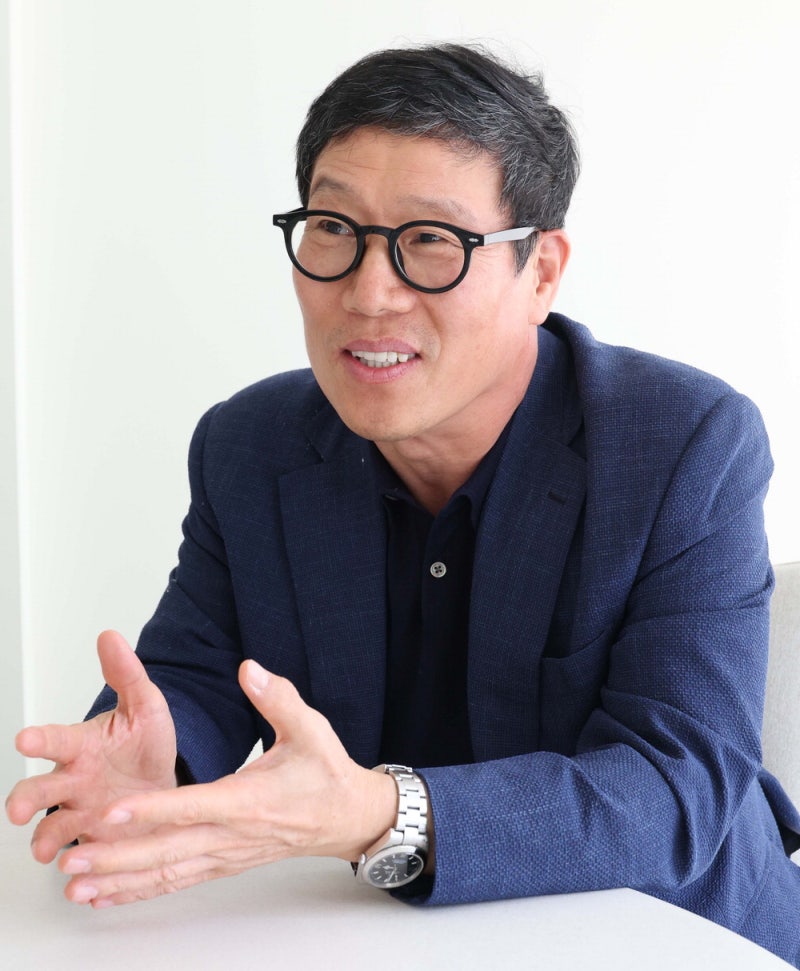 "셀럽을 글로벌 IP로 … K엔터 새 성장 공식"