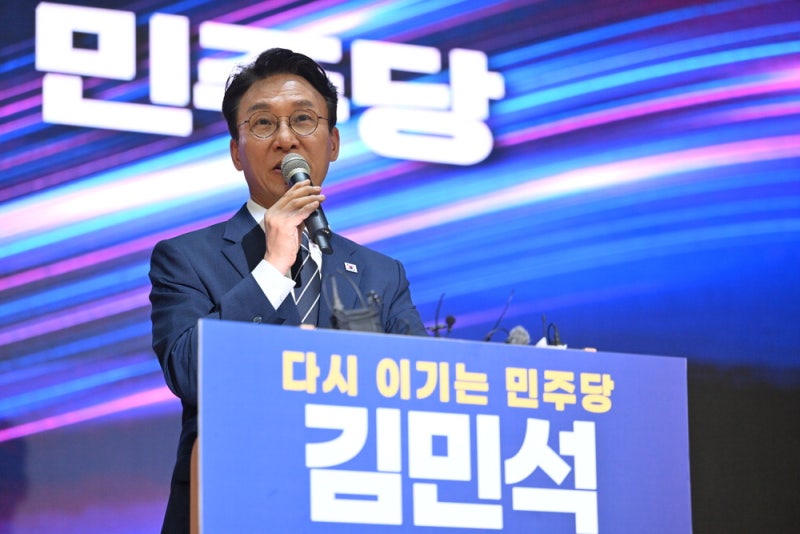金 "완벽한 당정일치가 민주당 필승노선"