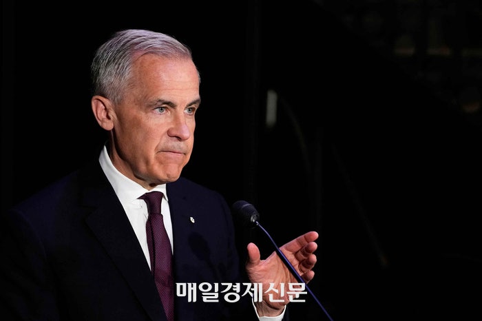 캐나다 총리 “차세대 잠수함, 독일 TKMS와 우선협상”