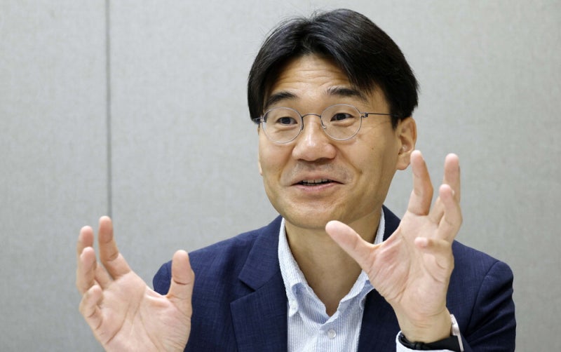 "AI 쓰고도 실적 안 오르면 내부 보고절차 바꿔보세요"