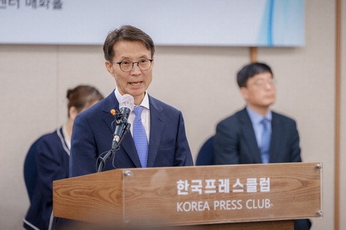 "청년 지원책 담은 인구전략 연내 발표"