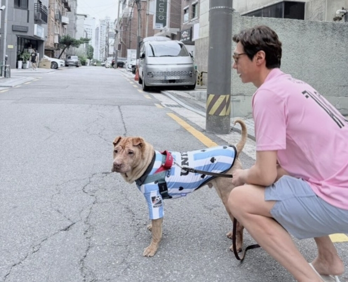 “회복 중인 사람”…<b>고지용</b>, 2년 숨긴 <b>이혼</b> 고백 후 첫 <b>근황</b>