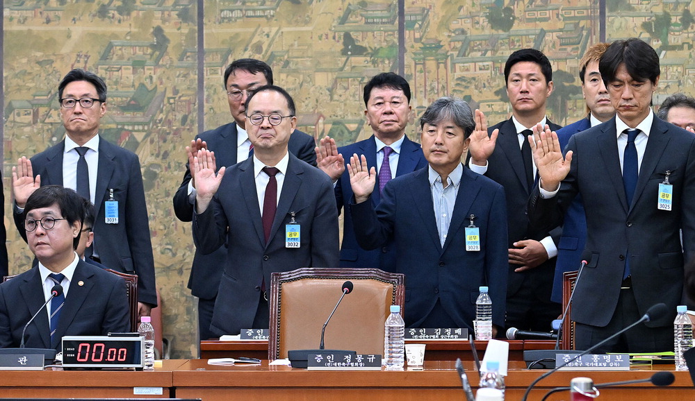 정몽규·홍명보 고개 숙였지만 … 각종 의혹엔 "사실과 달라"