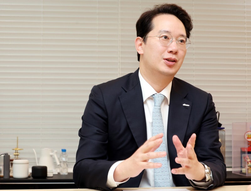 생애교육 동반자 … 시니어·펫케어로 확장