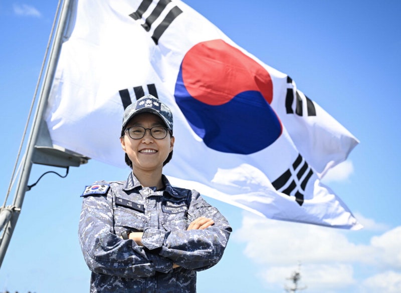 해사 1호 여생도, 여성 1호 독도함장 됐다