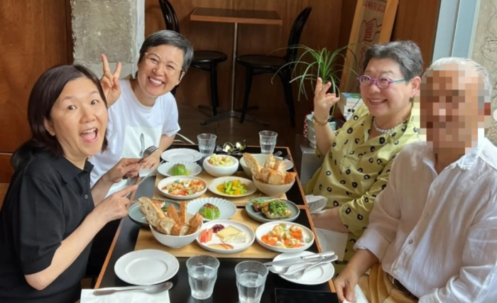 “해마다 내 생일은 넷이서”…‘<b>각막 이식 수술</b>’ 받은 가수 <b>양희은</b> 근...