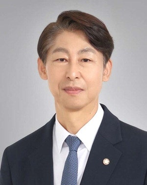 "주가 누르기 방지하려면 정부 세제개편안 재검토를"