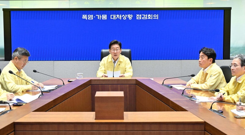 李 개정 형소법 안읽어봤단 논란에 … 靑 "핵심내용 충분히 숙지"