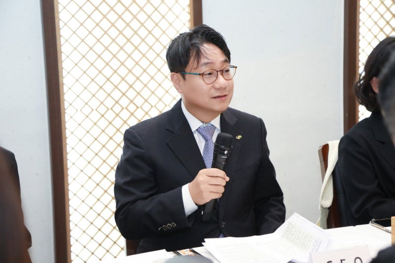"52년 된 LH 강남사옥, 청년주택으로 내놓겠다"
