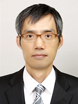 국립중앙도서관장에 남영준