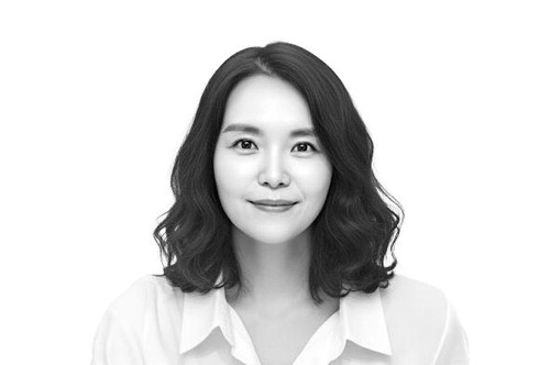 백영옥 소설가