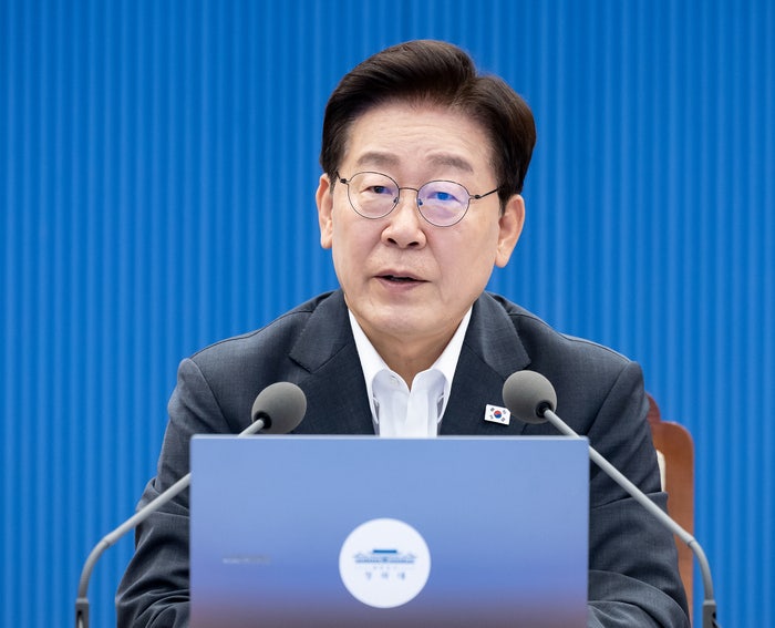 “저출생에 보병 중심 군유지 불가능”…<b>이 대통령</b>, ‘선택적 <b>모병제</b>’...