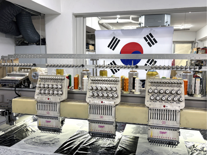 <b>광복절</b>인데 <b>태극기</b> 주문 ‘0건’…10배 싼 중국산 <b>태극기</b>만 휘날렸다