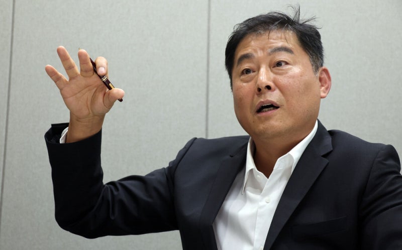 "전기차·로봇 中인재 … 이젠 한국이 역수입"