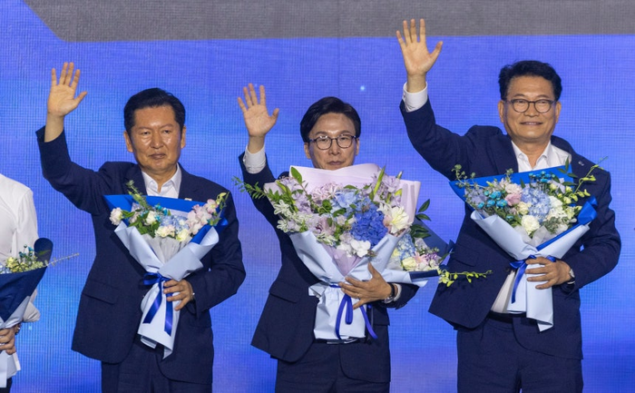 이대통령, 19일 <b>김민석</b>·정청래·송영길 청와대 초청 만찬