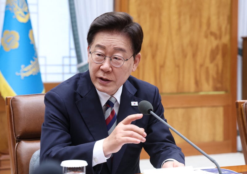 "민주, 하나일 때 가장 강해 새 지도부 중심으로 뭉쳐야"