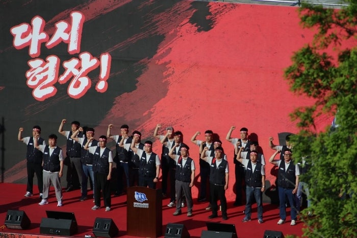 추석 앞두고 협력사는 ‘울상’…<b>현대차</b> 노조, 10년 만에 <b>전면파업</b>