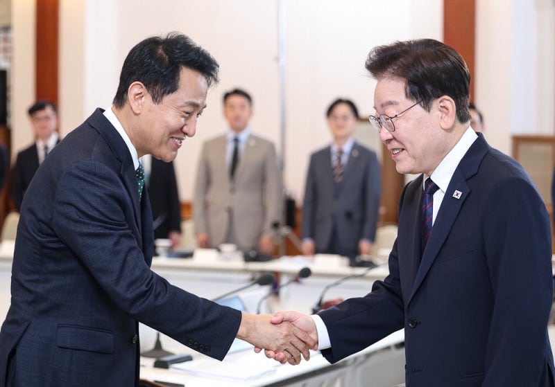 李, 이재용과 회동…메가프로젝트·대미투자 논의