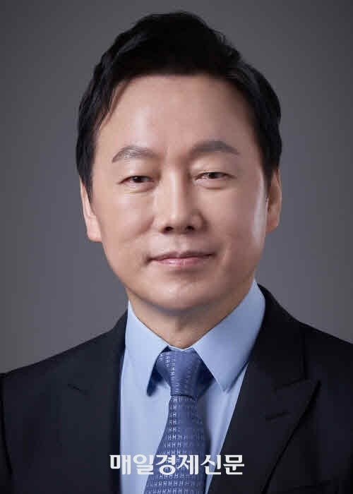 <b>김민석</b> <b>특보단 임명</b>···기획 <b>정봉주</b>, 사회단체 강신성