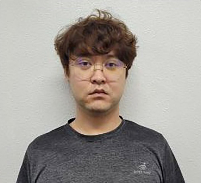 [속보] ‘유학생 살해·유기’ 중국인 대학 강사는 <b>정창성</b>…경찰, <b>신상</b>...