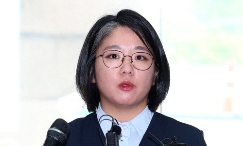 용혜인 특혜 논란 확산에…김민석 "많은 비판 듣는중"