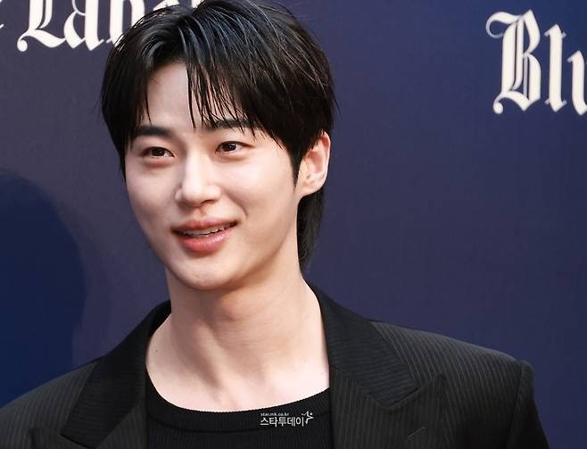 대출 없이 통장 입금... 변우석이 한남더힐을 130억 '전액 현금'으로 산 이유