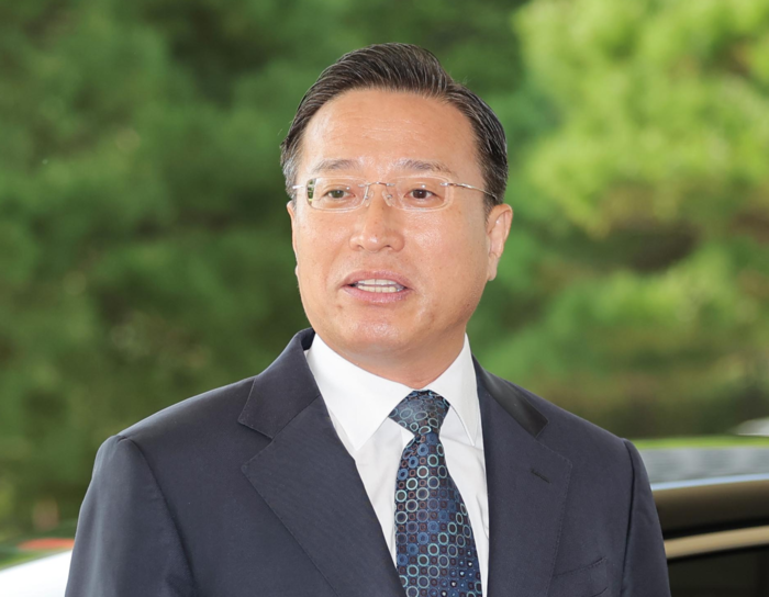 [속보] <b>이정현 대검 차장</b> “이 대통령 공소취소, <b>진상조사</b> 결과 봐야”