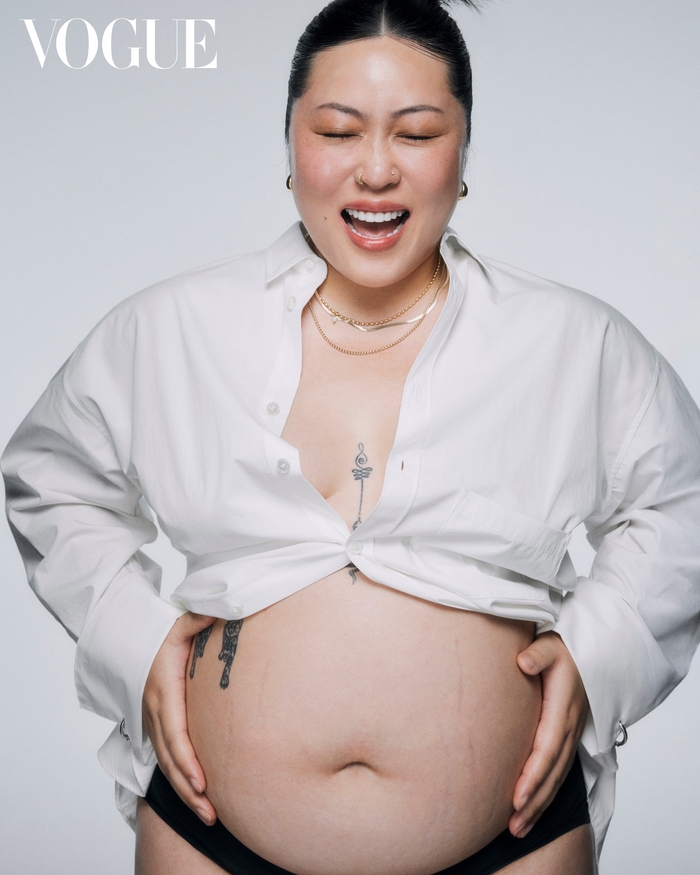 ‘<b>명예영국인</b>’ <b>백진경</b> D라인 보니...“106kg <b>만삭</b>, 행복해”