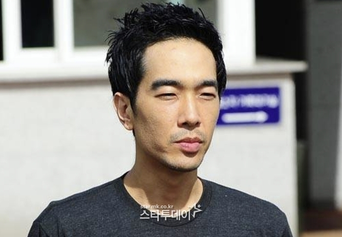‘성범죄 실형’ <b>고영욱</b>, 인스타·유튜브 이어 <b>틱톡</b>까지…결국 ‘<b>삭제</b> ...