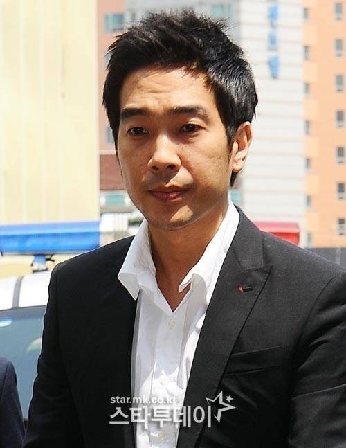 ‘미성년 성폭행’ <b>고영욱</b>, 틱톡서도 퇴출당했다…“<b>계정 삭제</b>”