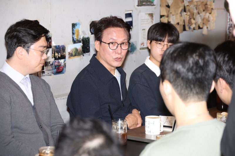 "김민석號 연착륙…이젠 민생성과 보여줘야"