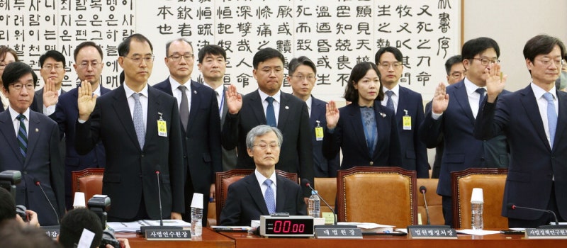 범여 "제2 윤석열 꿈꾸냐"… 조희대 "모욕적, 계엄 관여 안해"