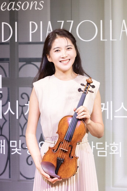 바이올리니스트 한수진 … 두 개의 '사계'를 켜다
