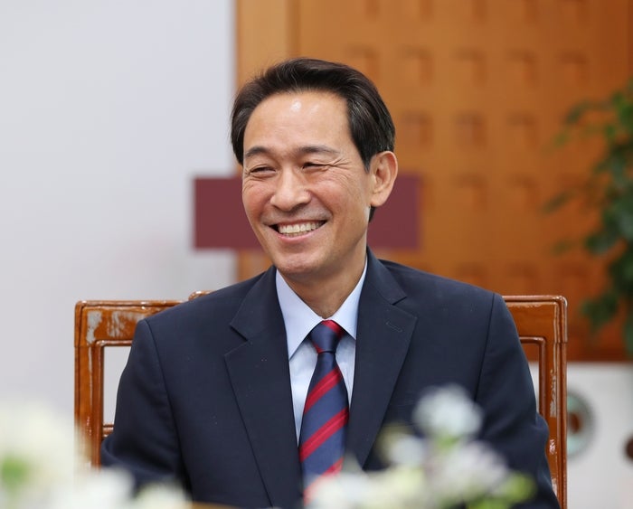 우상호 강원지사, <b>전국체전</b> 수영 선수단 응원 나선다