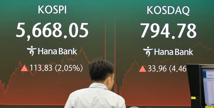 “삼전닉스 믿었는데”…<b>국민연금</b>, 3분기 보유<b>주식</b> 182조원 증발