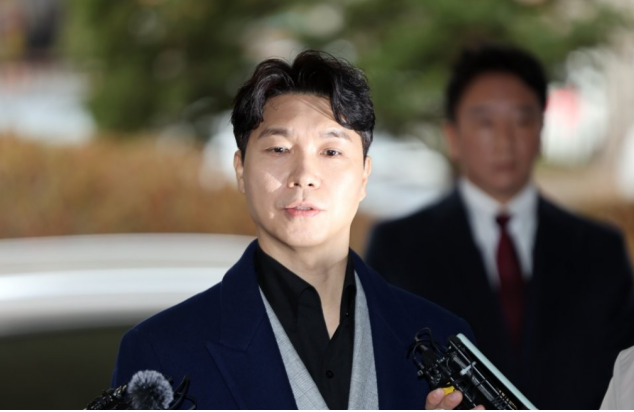 "<b>김용호</b>에 임신·낙태 허위 제보"…박수홍, 형수 '명예훼손' 고소