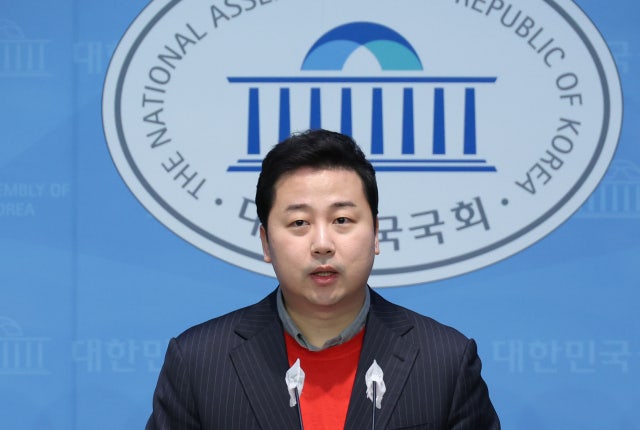 국민의힘, '<b>막말</b> 논란' <b>장예찬</b> 부산 수영 <b>공천</b> 취소