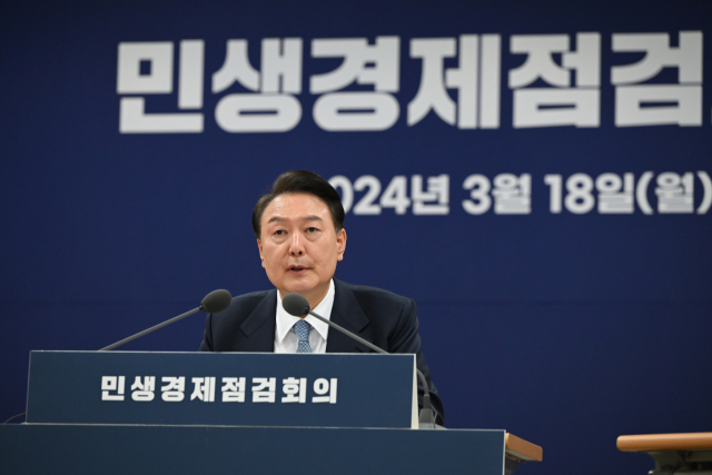 '중재자' 韓에 힘 싣는 尹 이탈 전공의 면허 정지, 당과 협의해 유연 처리