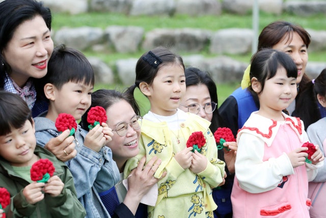[오늘의 날씨] <b>어버이날</b> 날씨 '선선'…오전 흐리다 차차 맑아져