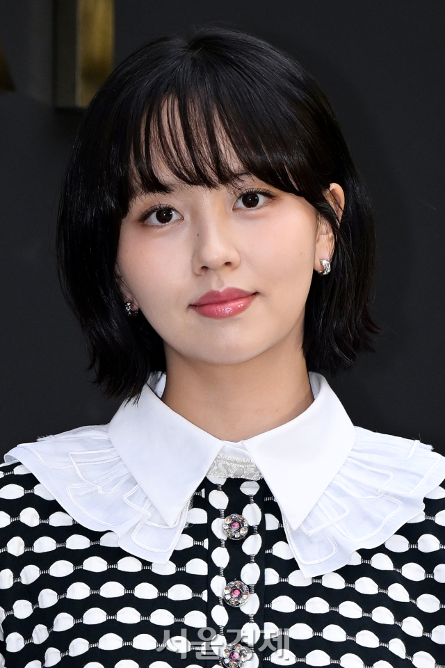 Kim So Hyun chanel