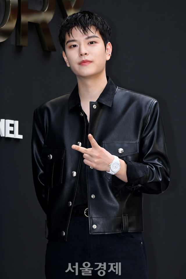 Stray Kids' Seungmin chanel