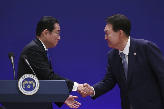 日교도 "<b>한일</b>, 나토 <b>정상</b>회의 계기 <b>정상회담 개최</b> 조율"