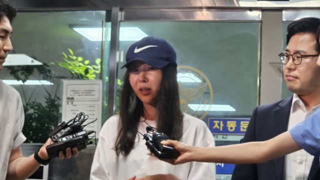 9일 용산경찰서에 출석한 민희진 어도어 대표. 채민석 기자