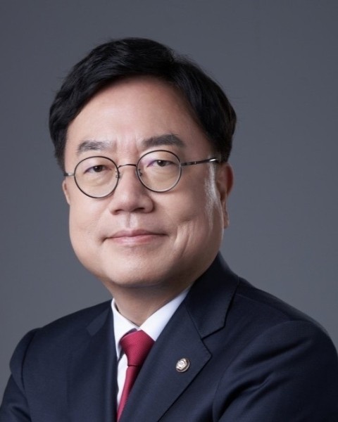'<b>한동훈</b>號' <b>사무총장</b>에 PK 재선 <b>서범수</b>