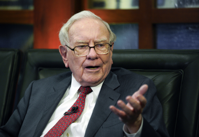 沃倫·巴菲特（Warren Buffett），沃倫·巴菲特（Warren Buffett）主席，他領導布奇·海瑟薇（Buckshaway）（巴克郡）