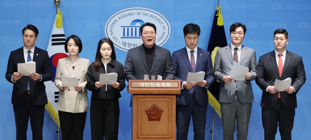 "연금개악" 거부권 쓰자는 與 잠룡들