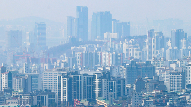 '토허제'에 놀란 吳…압여목성 1년 연장