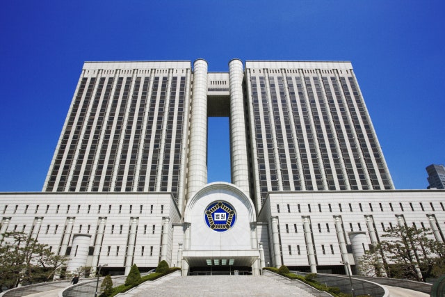 ‘백현동 8억 <b>뇌물수수</b>’ <b>전준경</b> 전 민주연구원 부원장, 1심 징역 2년 6개...
